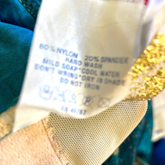 Cute Green Swimsuit One-piece Size Medium - Picture 6 of 7